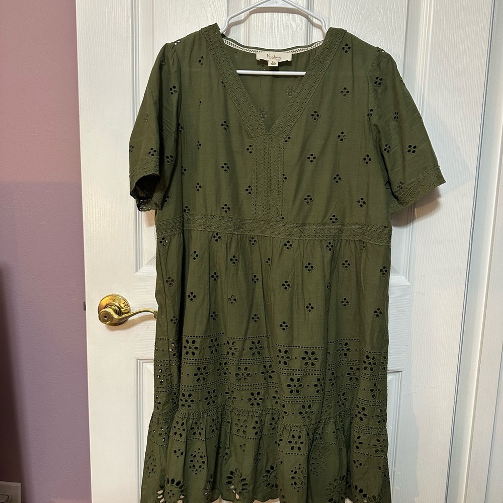 Nature Olive Eyelet Mini Dress Size Large Petite